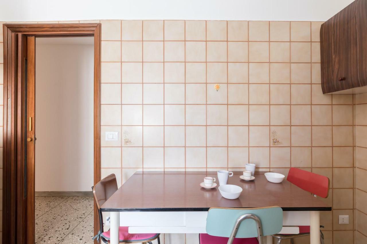 Hortis Apartment, 5 Persone, 2 Camere, Balcone, Metro C E Tram Per Il Centro Rom Exterior foto